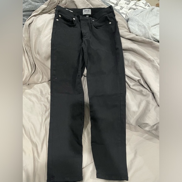 Basically new , black color ,no distressing I’m 5’7 and so easy to tuck in boots - Picture 1 of 4